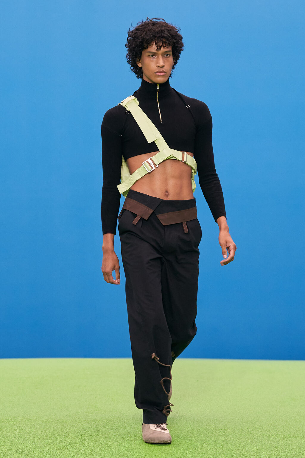 Look 28
